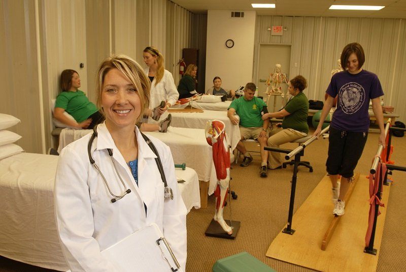 How Physiotherapy Is Different From Massage Therapy